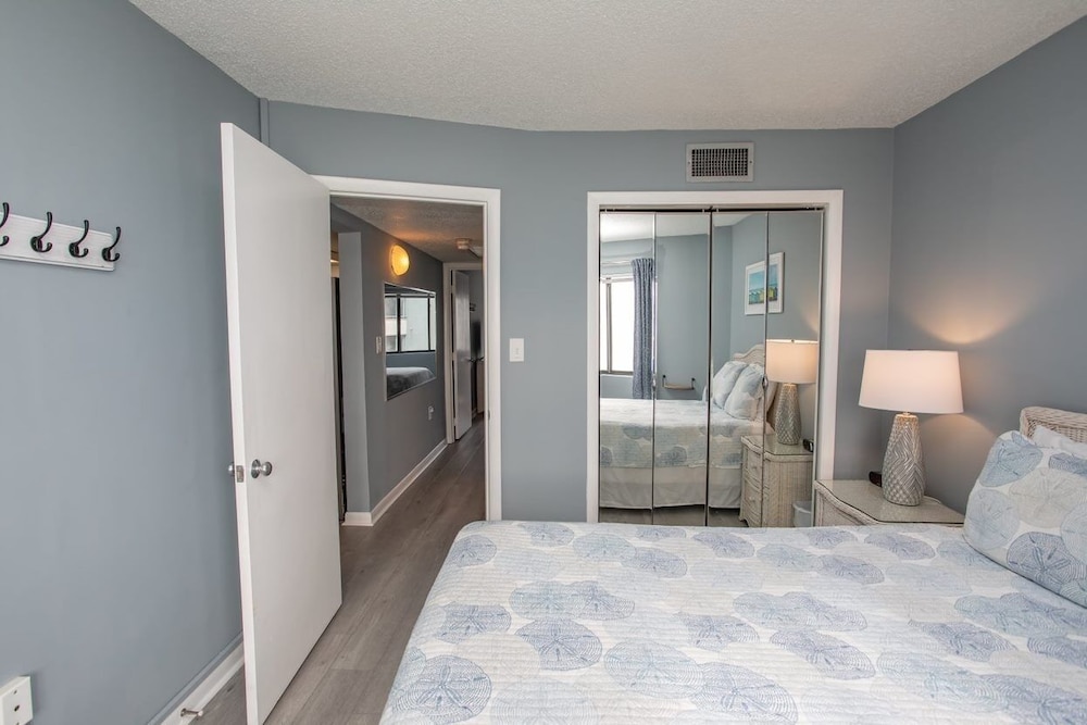 Royal Garden Resort 301 3 Bedroom Condo by RedAwning - photo 5