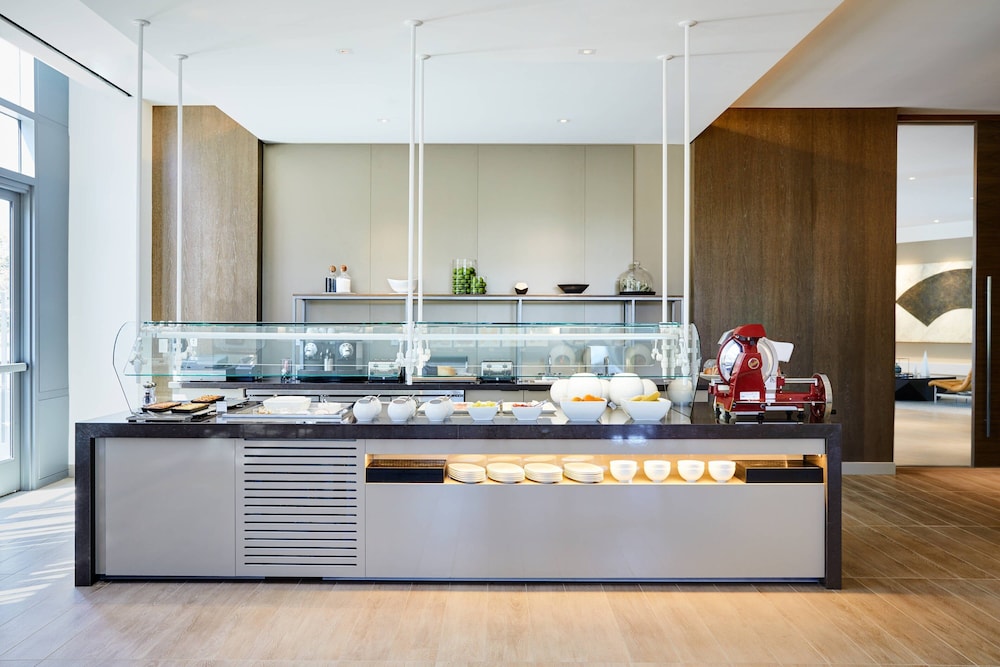 AC Hotel Irvine - photo 27