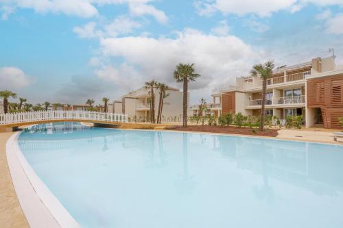 Wave Island A18 — 4-Star Luxury Hotel in Lido Di Jesolo, Italy