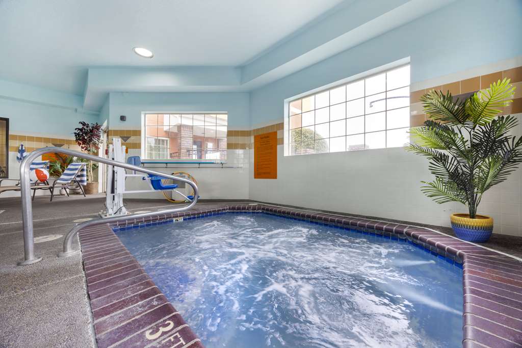 Best Western Plus Northwind Inn & Suites — hotel in Tigard