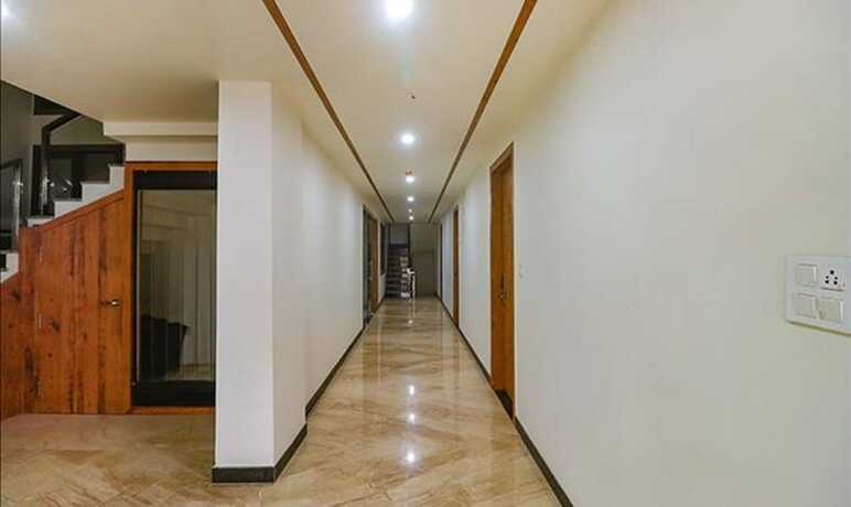 Fabhotel The Crown - last minute hotel in Agra