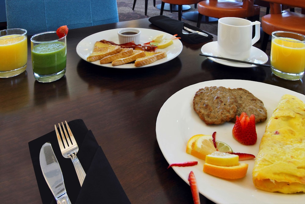 Hilton Garden Inn Columbus Airport - photo 28