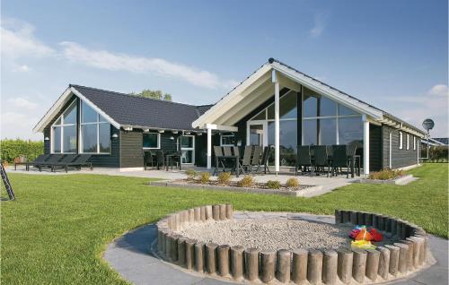 Nice Home In Stege With Sauna — 5-Star Luxury Hotel in Stege, Denmark