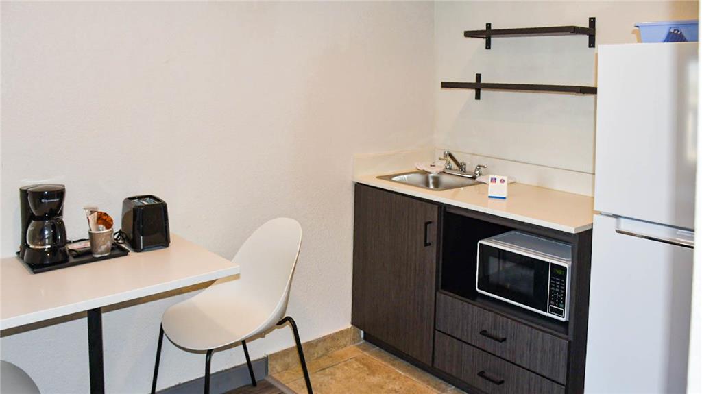 Studio6 Grand Prairie TX - photo 28