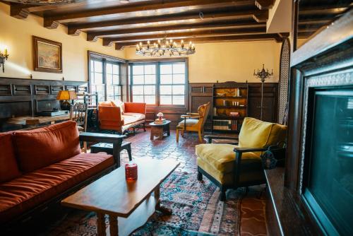 El Caminante Bar & Bungalows - photo 41