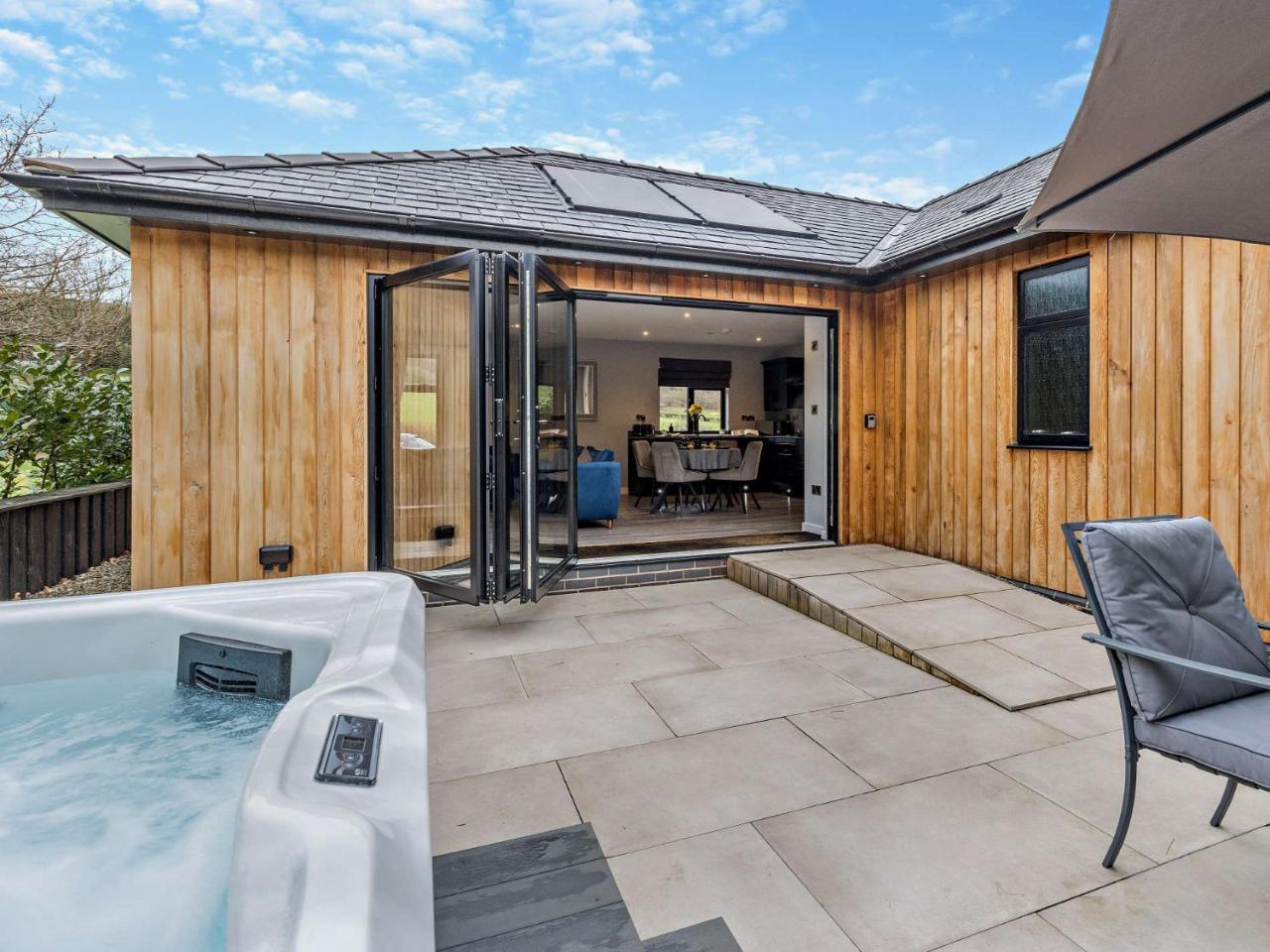 2 Bed in Heyope 94202 in Knighton, United Kingdom