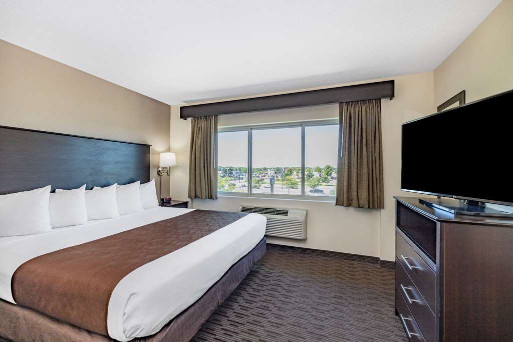 AmericInn by Wyndham Apple Valley - photo 11