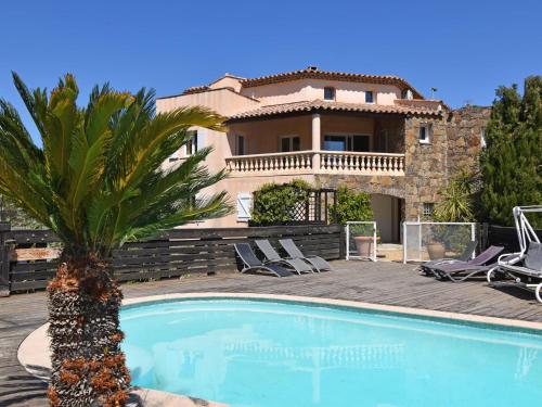 Vue Jardin - carbon neutral hotel in Sainte-Maxime