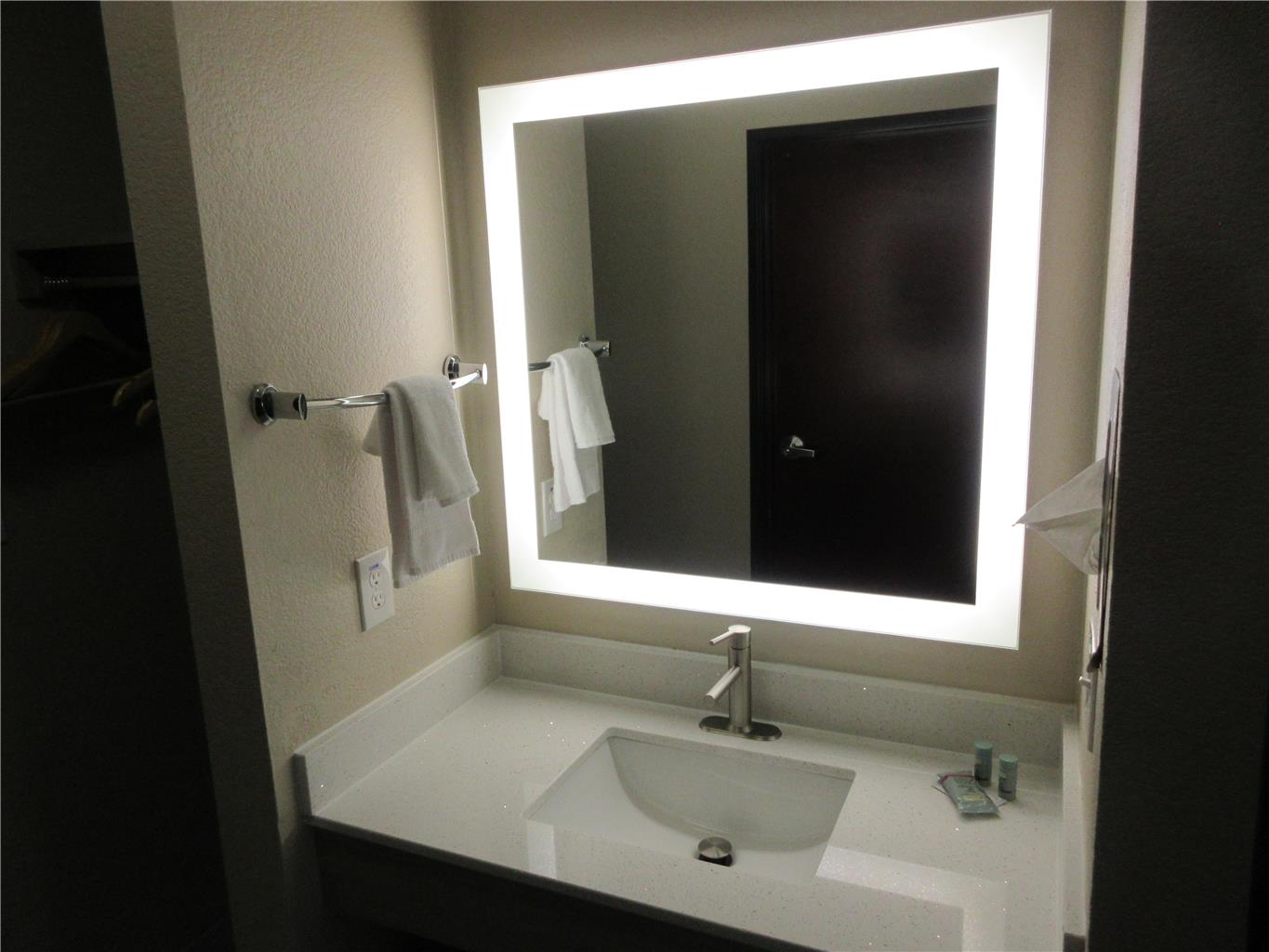 Best Western Decatur Inn - photo 9