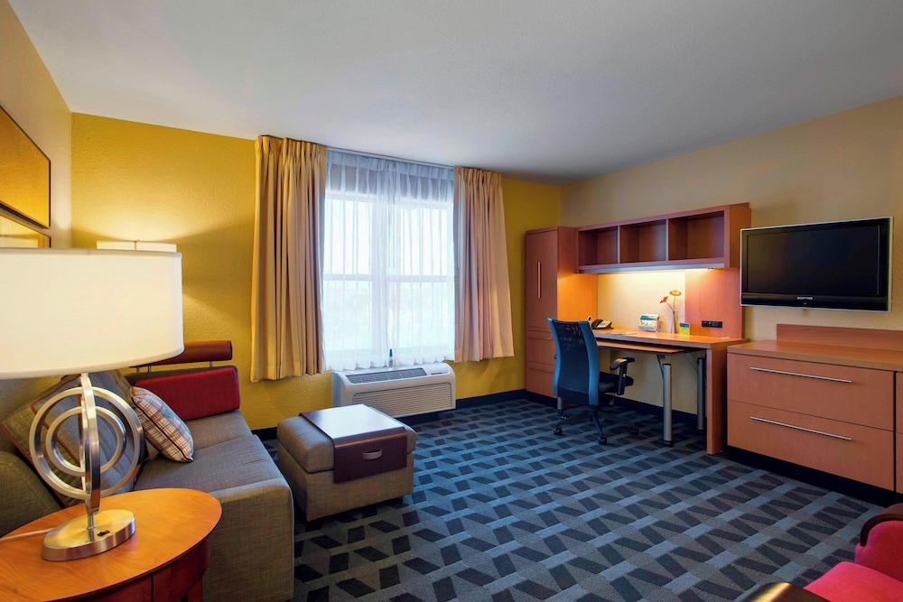 TownePlace Suites Kansas City Overland Park - photo 11