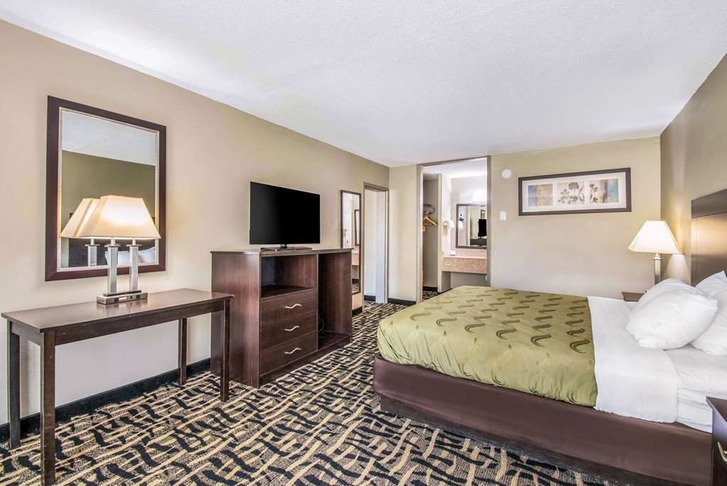 Quality Inn & Suites York East - photo 31