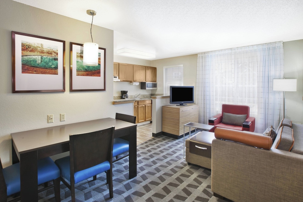 Towneplace Suites By Marriott Brookfield - photo 12