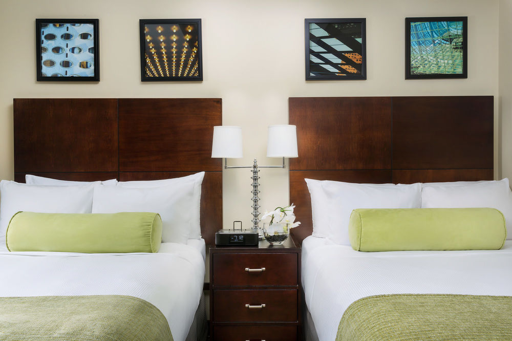Aura Hotel Times Square - photo 8