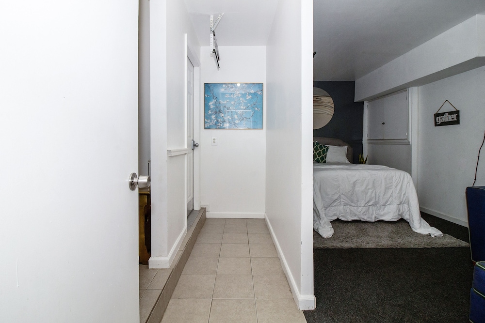 Racpanos Modern Stay on Forrest Street - photo 56