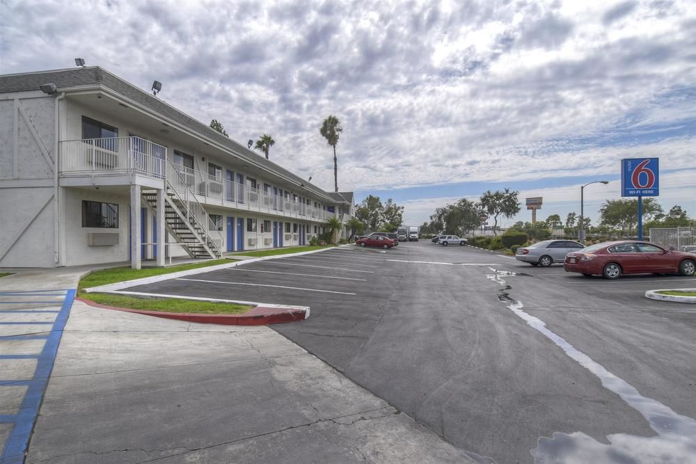 Motel 6 Los Angeles Baldwin Park - photo 23