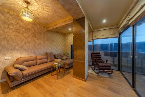 Cozy apartment with a beautiful view of old town
