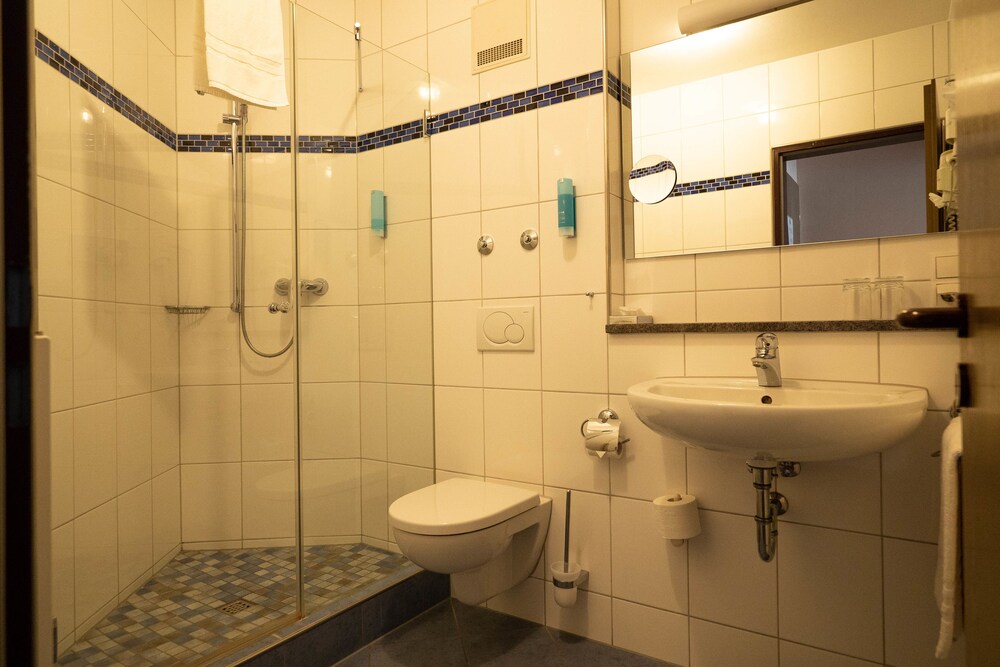 Hotel Villa am Rhein — Andernach — photo 5
