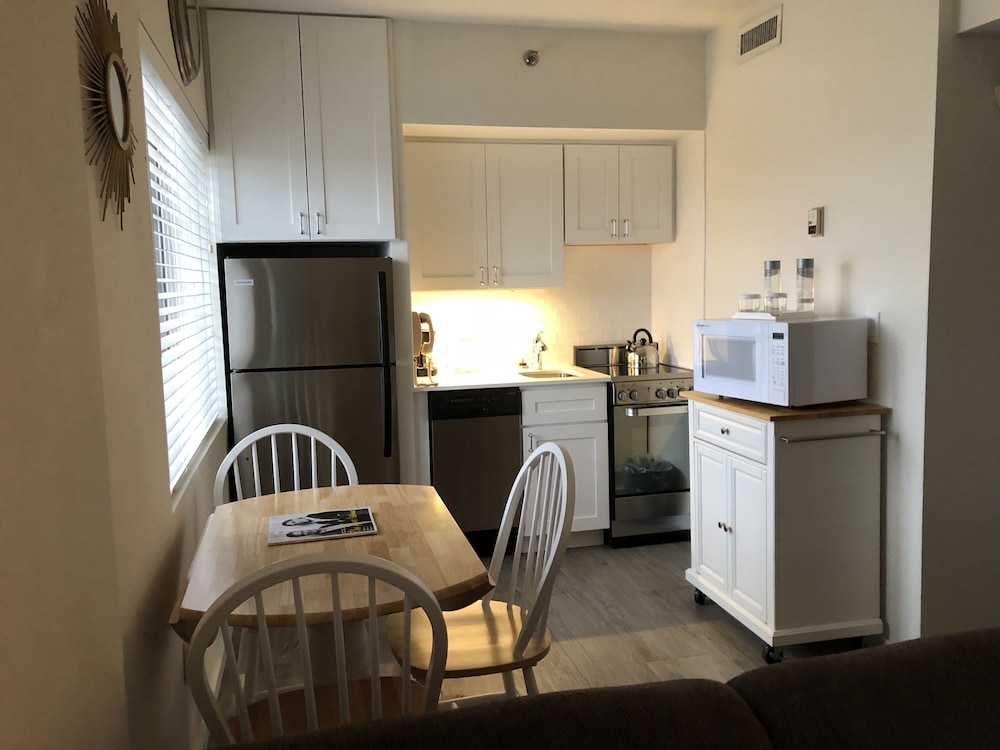 Montauk Manor - photo 28