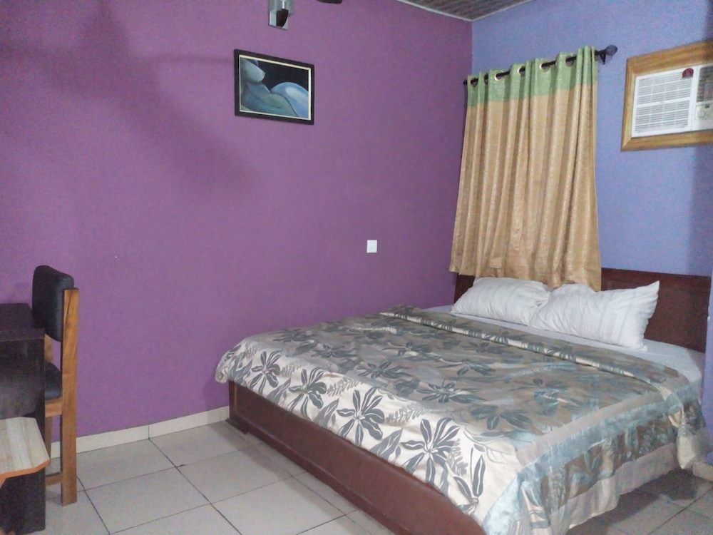 Solochus Hotel & Suites - carbon neutral hotel in Lagos