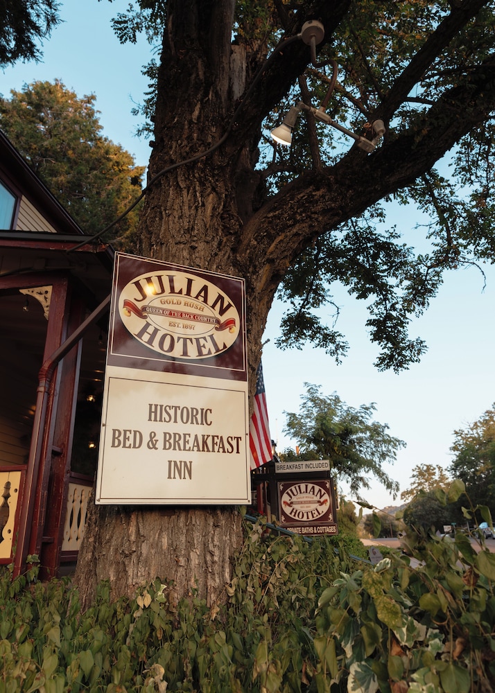 Julian Gold Rush Hotel - photo 37