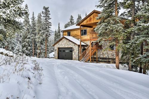 Secluded Alpine Home in Alma with Mountain Views — 4-Star Luxury Hotel in Alma, United States