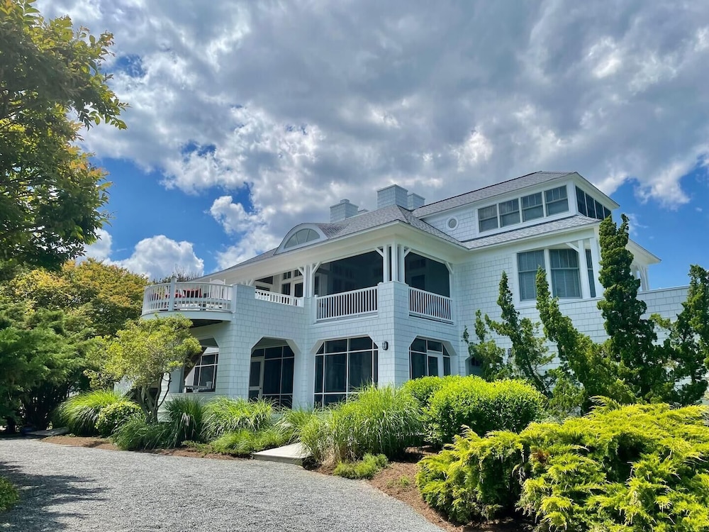 Rolling Road 3 - last minute hotel in Rehoboth Beach