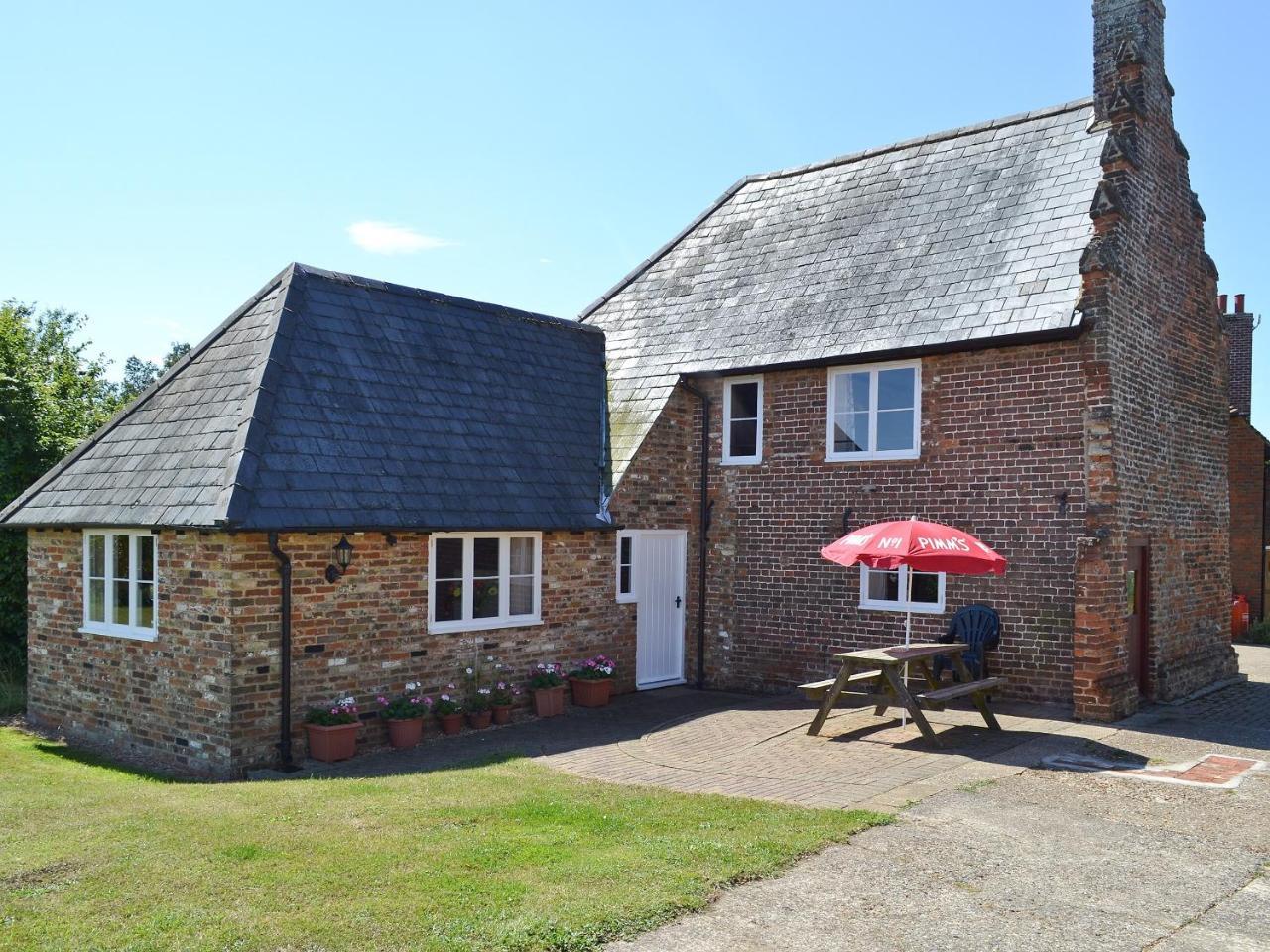 Hawthorne Cottage Py8 — 4-Star Luxury Hotel in Preston, United Kingdom