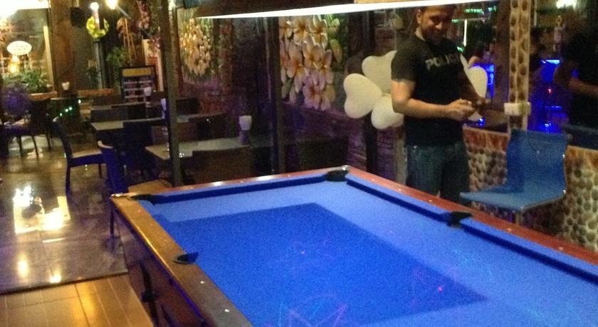 Eight Plus Hotel — Khlong Toei