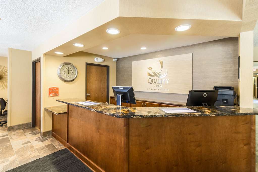 Quality Inn Marshall near University - photo 8