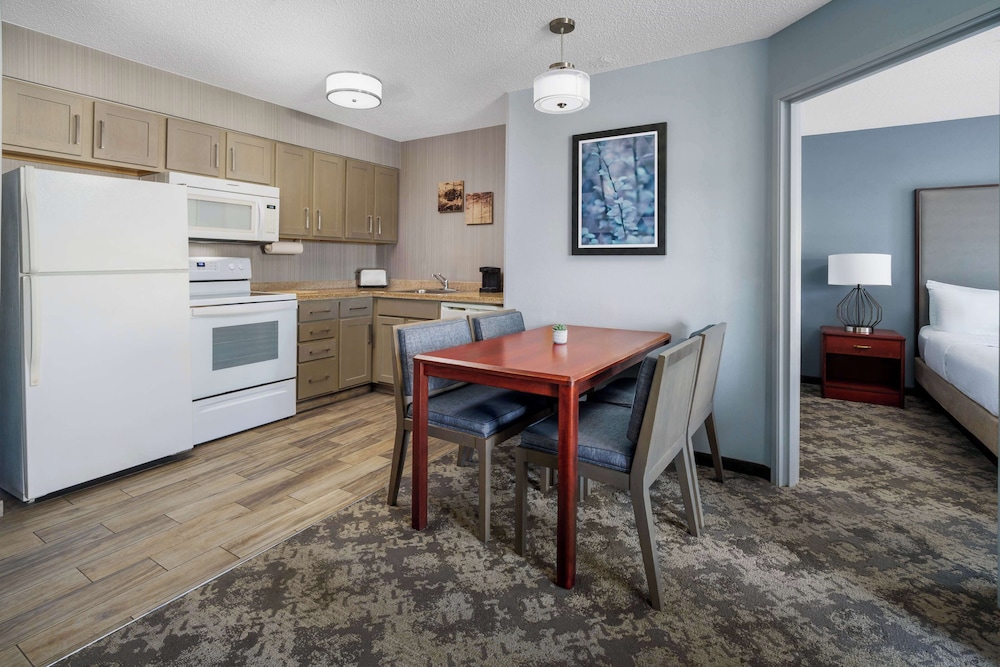 Homewood Suites by Hilton Erie - photo 17