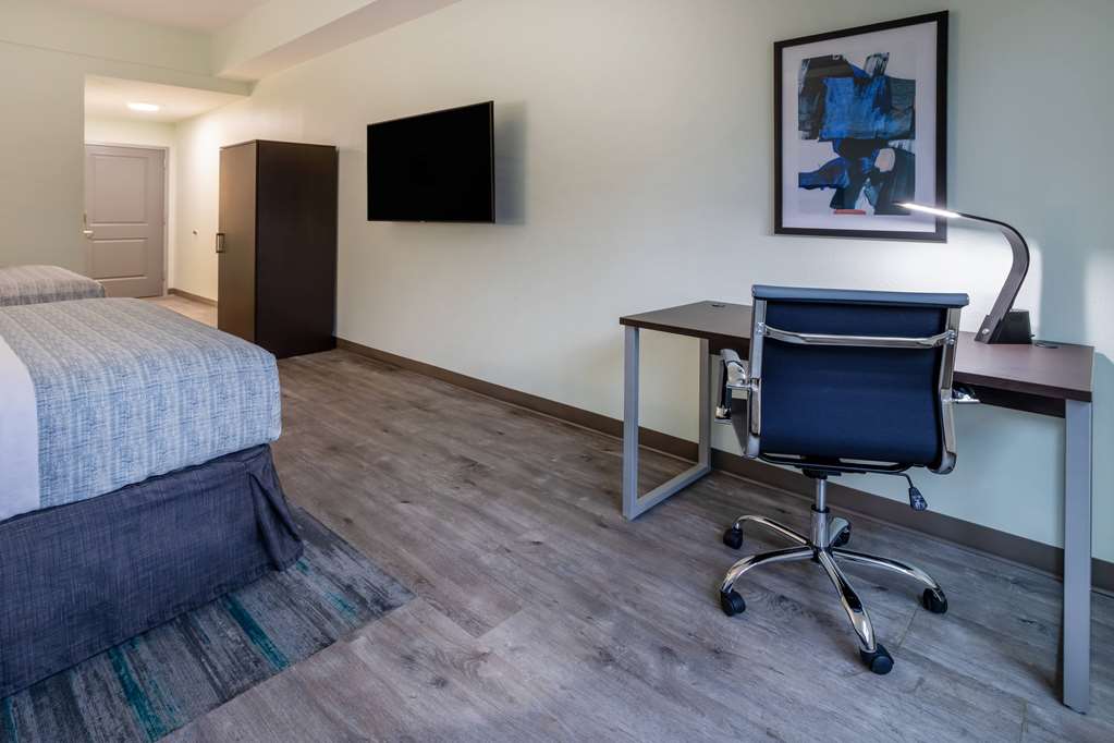 Wingate by Wyndham Waldorf Washington DC Area - photo 25