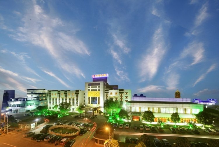 Zhongtian Huanghai Hotel — 4-Star Luxury Hotel in Nantong, People's Republic of China