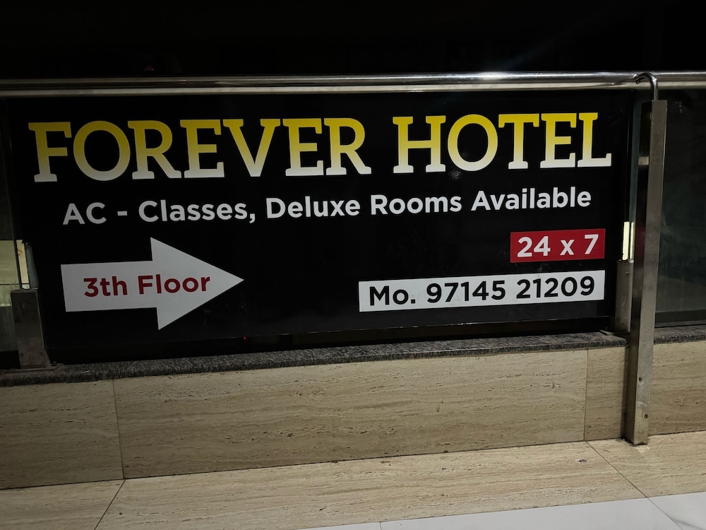 Forevar Hotel in Surat, India