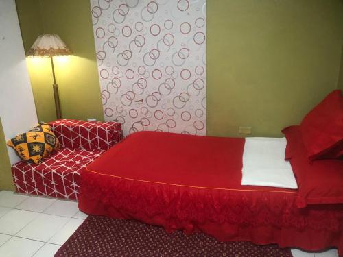 Johnfonz Building Romantic Room - last minute hotel in Manila