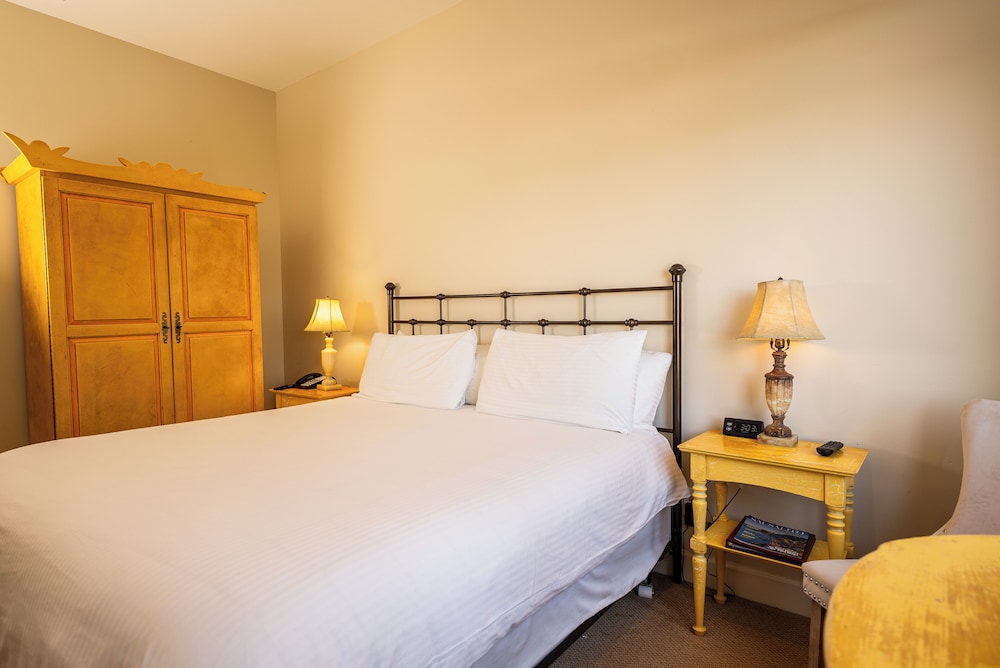 Hotel Sausalito - photo 26