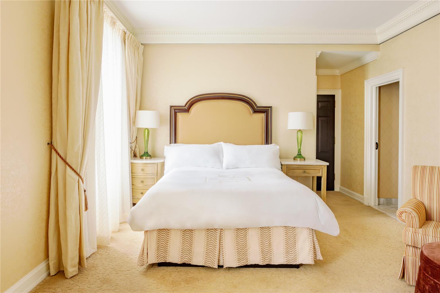 Hotel Du Pont - photo 36