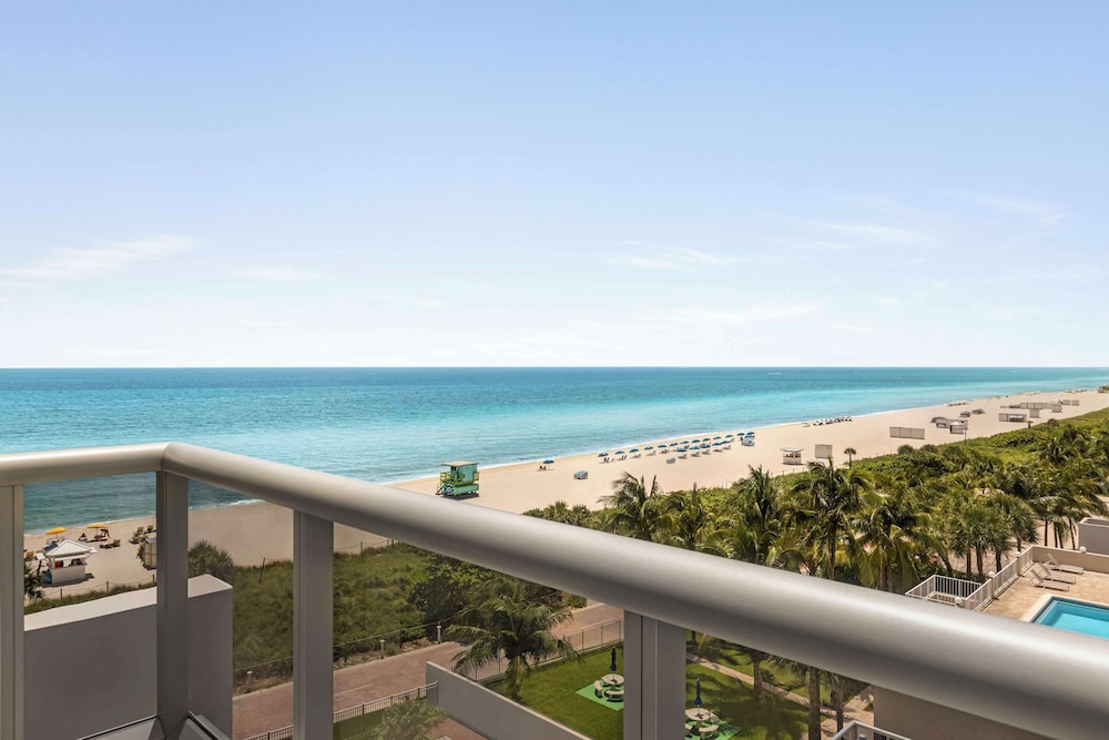 Hilton Cabana Miami Beach Resort - photo 52