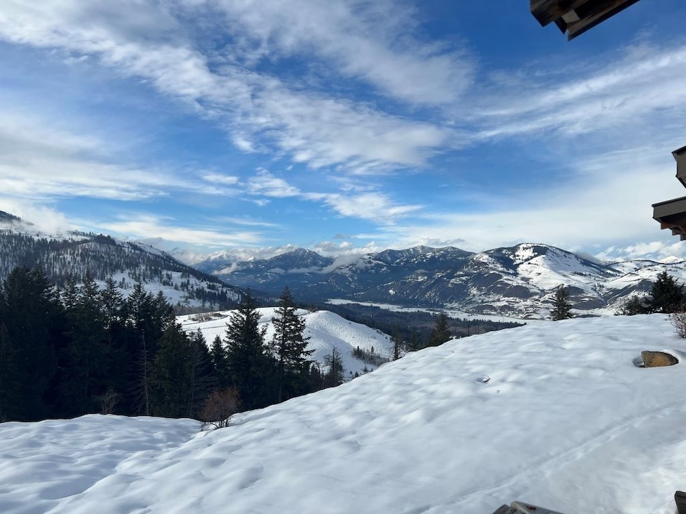 Sun Mountain Lodge - photo 98