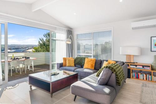 Timeout @ Taupo Lake Views — 4-Star Luxury Hotel in Taupo, New Zealand