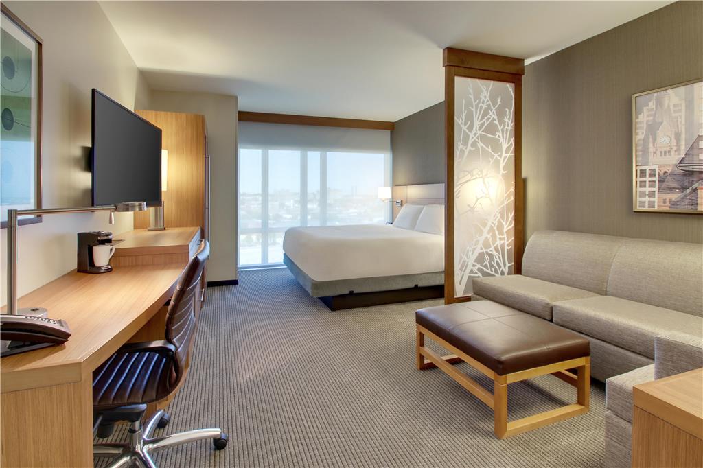 Hyatt Place Milwaukee Downtown - photo 14