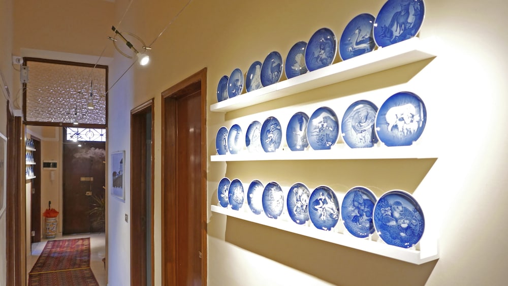Three Rooms — hotel in Messina