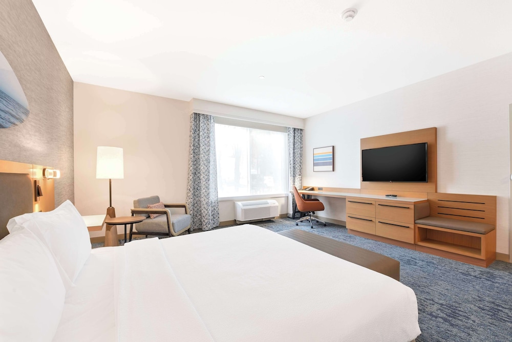 Hilton Garden Inn LAX El Segundo - photo 17