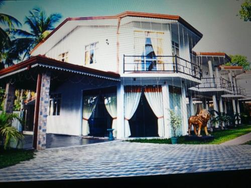 Hotel Friendstar in Minuwangoda, Sri Lanka