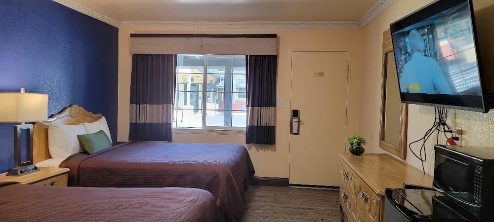 Lakeview Inn Lucerne - photo 14