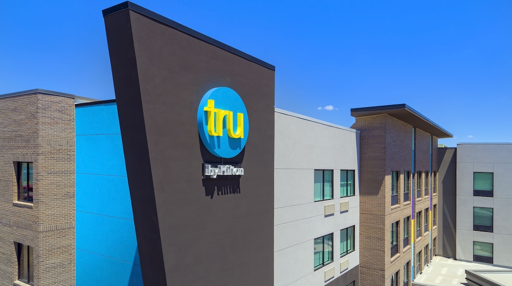 Tru By Hilton Omaha I 80 at 72nd Street NE - photo 24