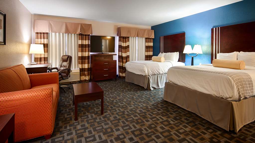 Best Western Plus Kalamazoo Suites - photo 9