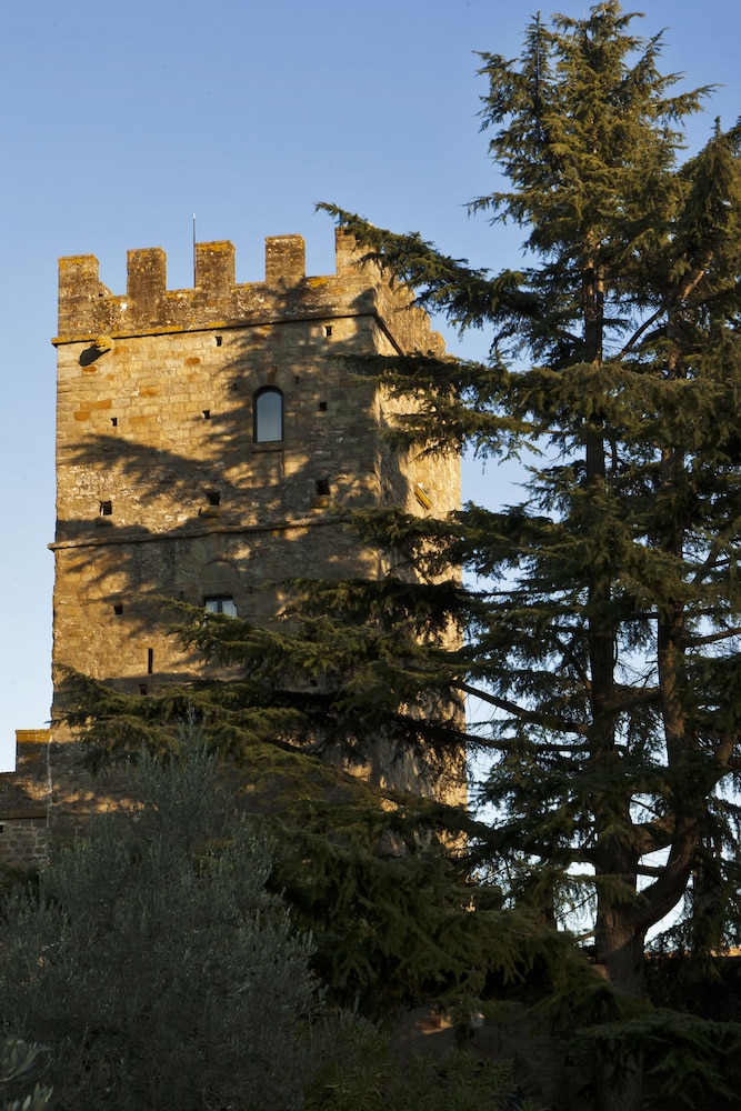 Castello di Pratelli pet-friendly hotel Incisa In Val D'arno