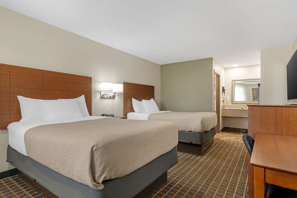 Quality Inn & Suites Morrow Atlanta South - photo 8