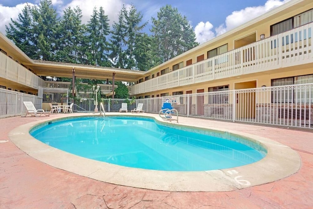 FairBridge Inn Express Tukwila - photo 24
