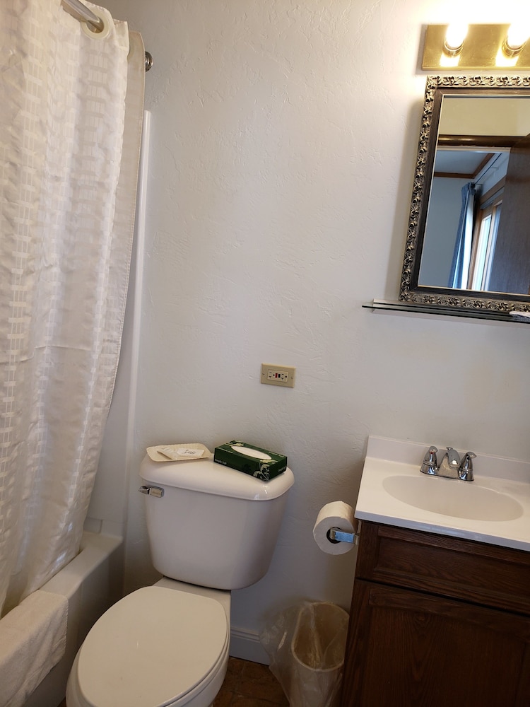 Algoma Beach Motel - photo 85